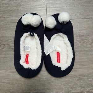 Snoopy peanuts fuzzy fluffy slippers